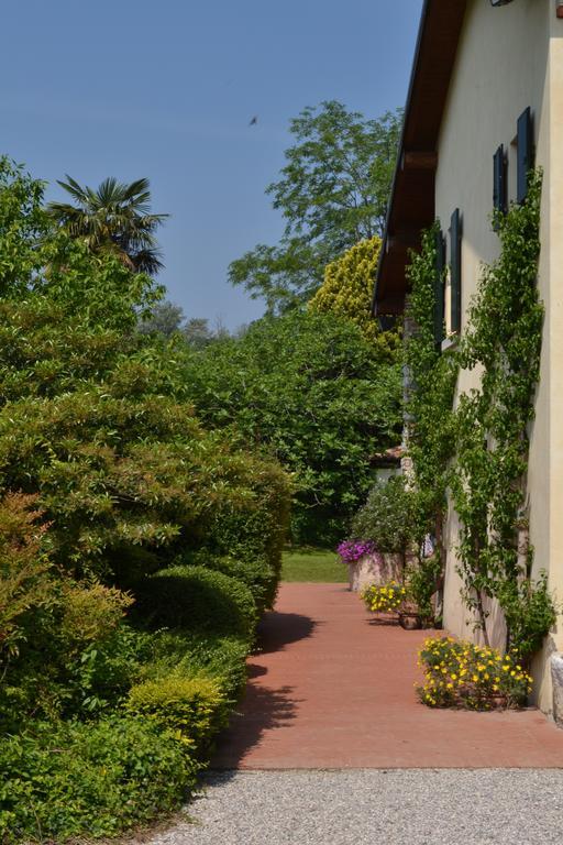 Agriturismo La Breda Guest House San Felice del Benaco Bagian luar foto